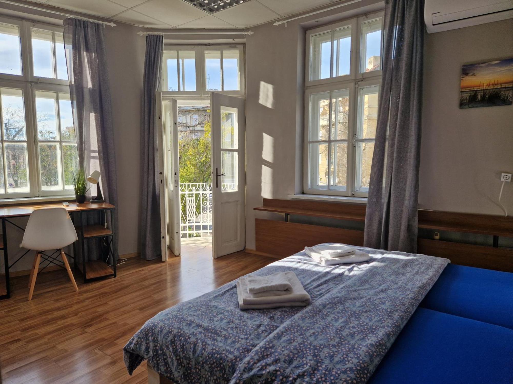 Lambo'S Corner Varna - Guest Rooms Kültér fotó
