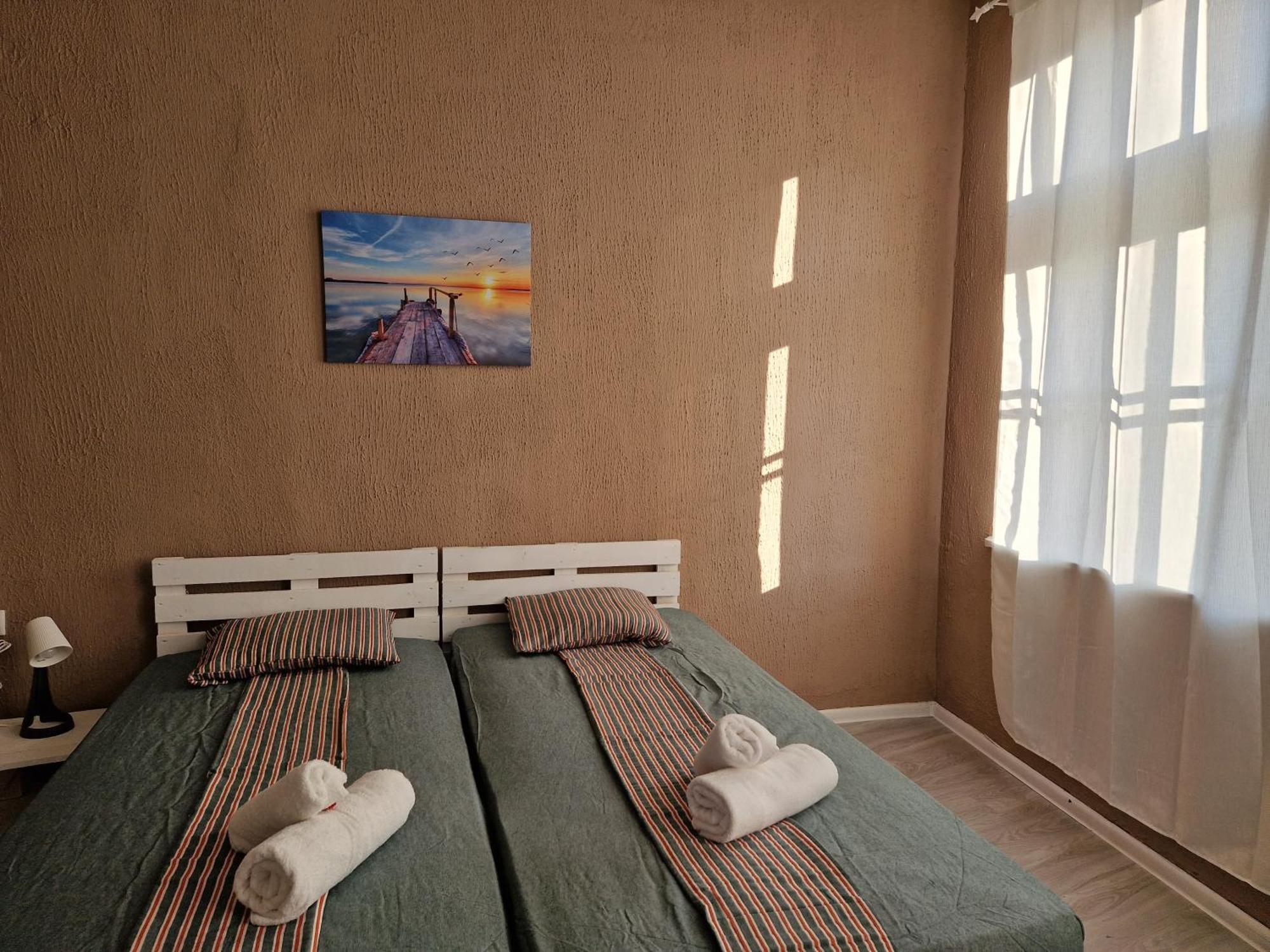 Lambo'S Corner Varna - Guest Rooms Kültér fotó