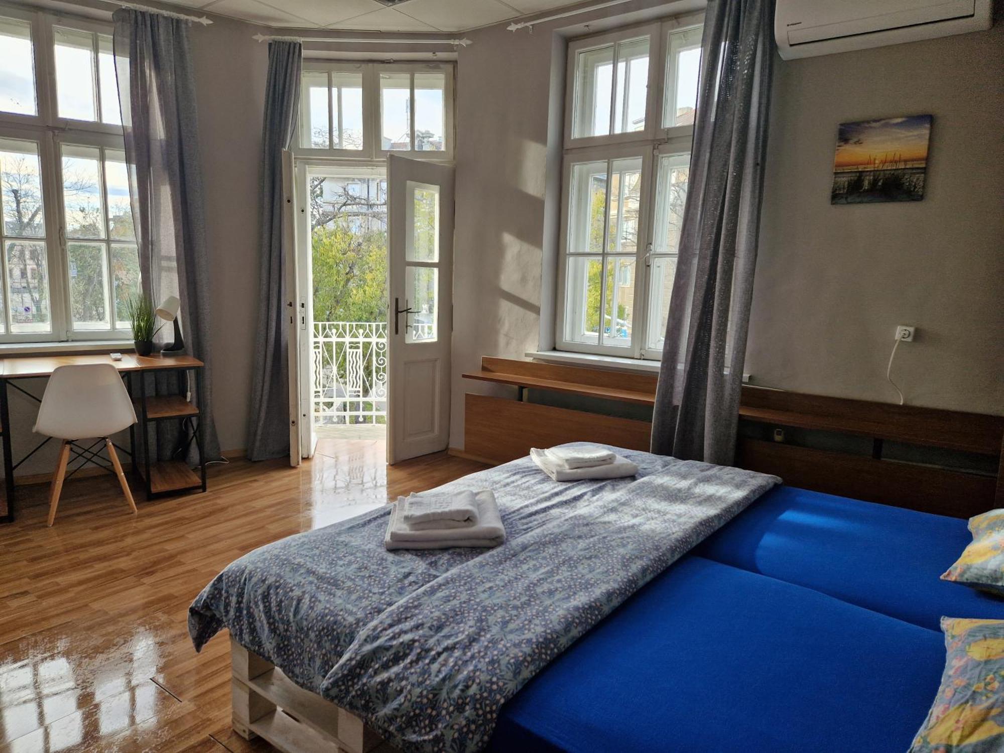 Lambo'S Corner Varna - Guest Rooms Kültér fotó