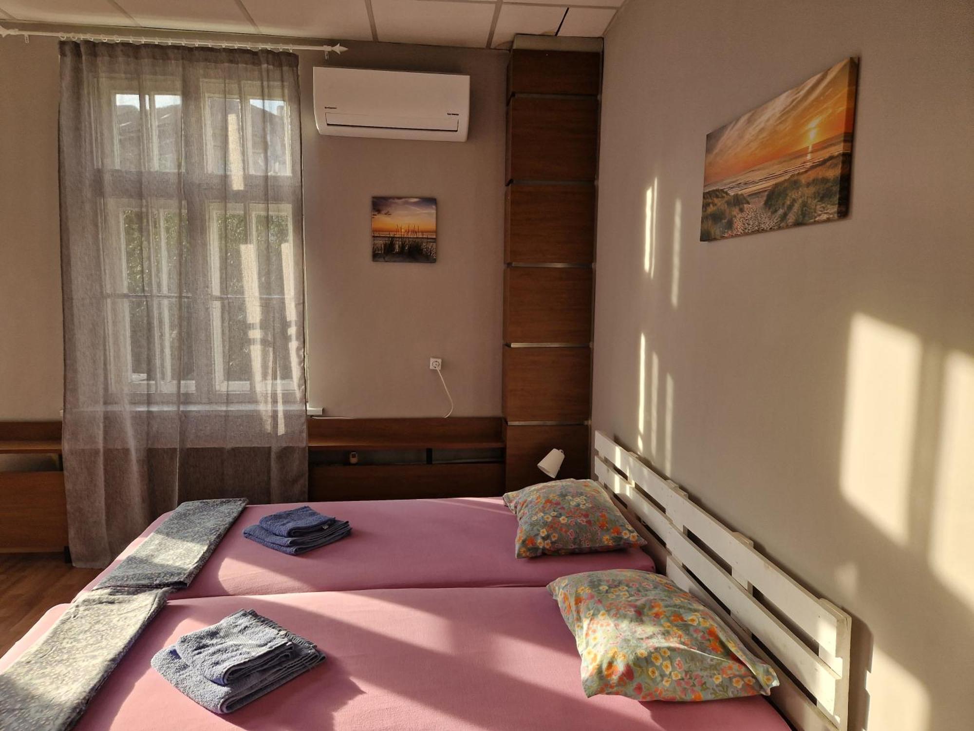 Lambo'S Corner Varna - Guest Rooms Kültér fotó