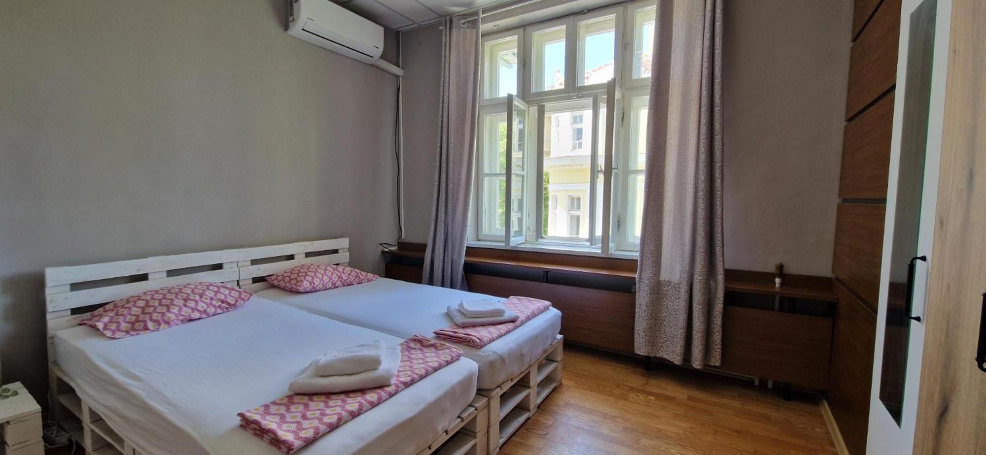 Lambo'S Corner Varna - Guest Rooms Kültér fotó