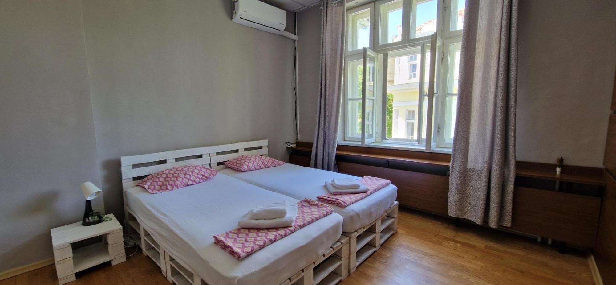 Lambo'S Corner Varna - Guest Rooms Kültér fotó